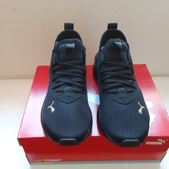 Puma - Picture 4 of 4